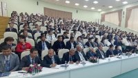 Tyutorlar Toshkent shahrida seminarda ishtirok etishmoqda